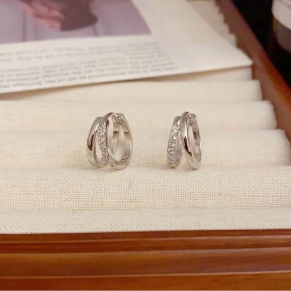 Elegant Silver Crystal Hoop Earrings - Picture 7 of 7